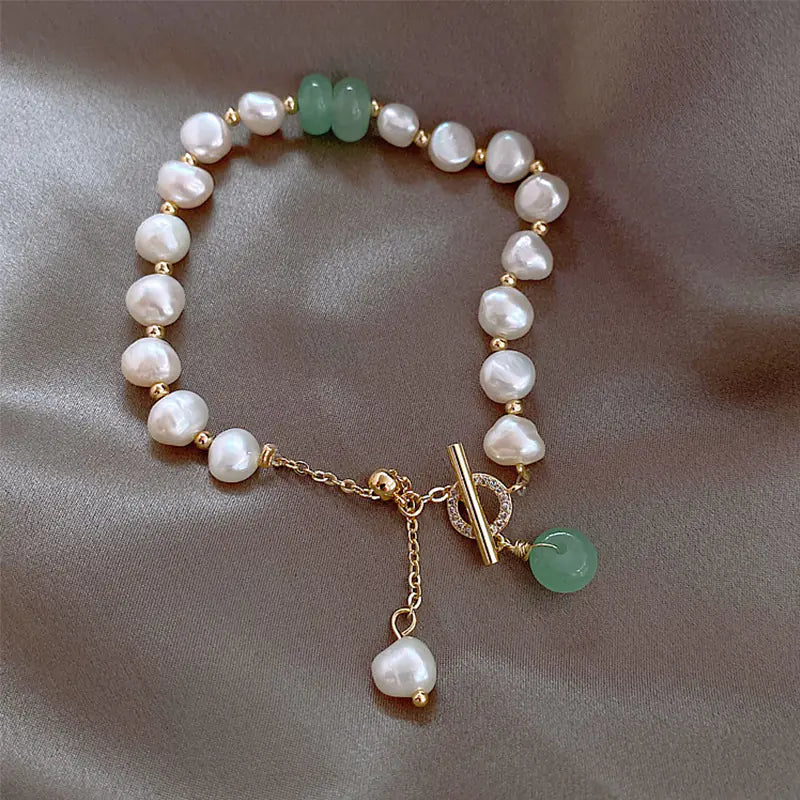 Emerald Bracelet with Freshwater Pearls