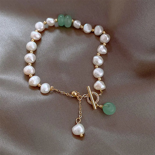 Emerald Bracelet with Freshwater Pearls