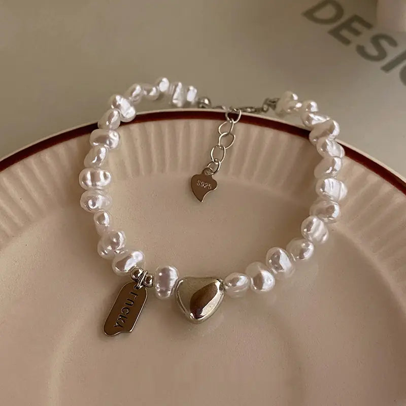 Women's Fashion Pearl Heart Bracelet